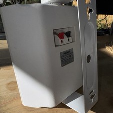 Nuvo white wall - white, mounted