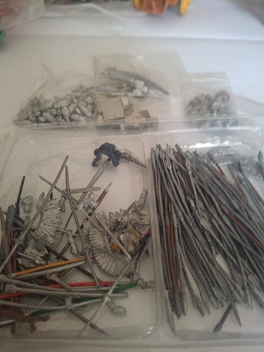 Vintage metal soldiers - soldiers, spare