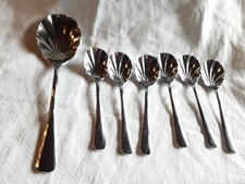 VINTAGE BOXED SET SCOLLOPED