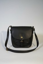 GIGI black leather medium fold