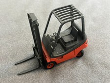 GAMA 2421 Lansing Diecast Forklift Truck Linde H 12 / H 16 Scale 1:24