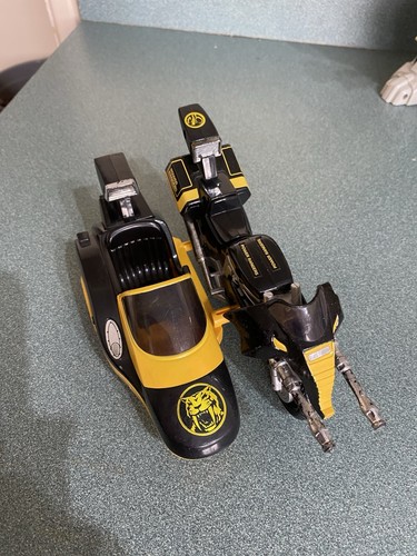 Bandai mighty morphin - bandai,