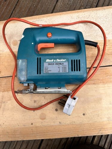 Black decker hand jigsaw - black,