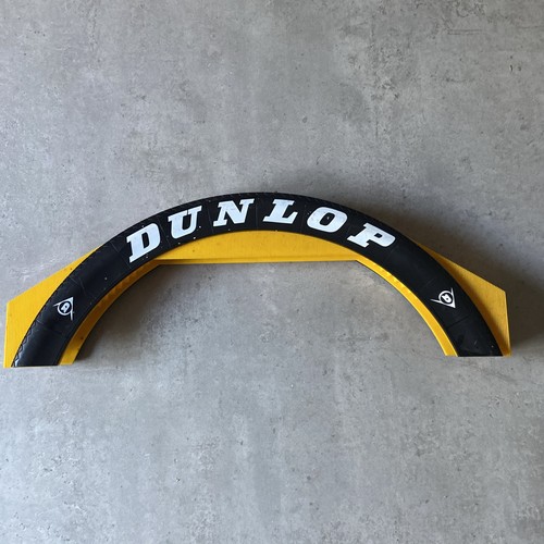 Scalextric dunlop yellow - scalextric,