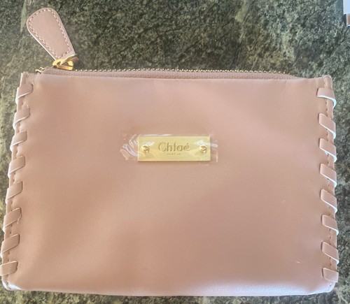 Chloe sign gwp - sign, pouch