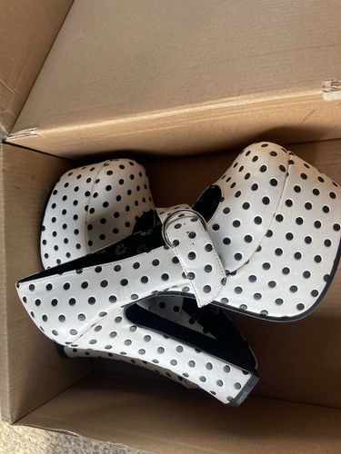 Tuk white platform - platform, polka
