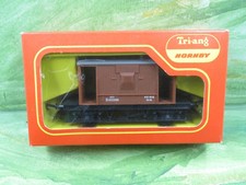 Triang Hornby R.16 Guards Van