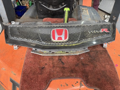 Honda civic type mk8 fn2 - r,