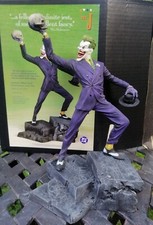 THE JOKER BY GRAHAM NOLAN FULL SIZE STATUE, DC DIRECT 1995, 12" tall 4197 / 4650