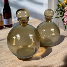 2x Round Glass Carafe - Light