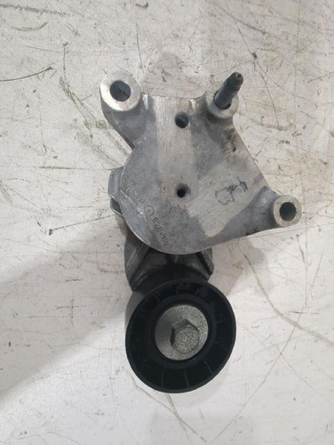 825809 auxiliary belt