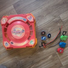 Beyblade Hasbro Metal Fusion Spinning Top  bundle and stadium rare 2010