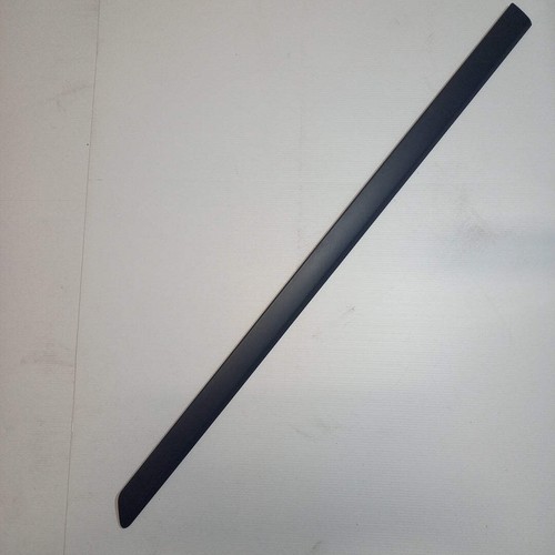 Genuine front right door - front,