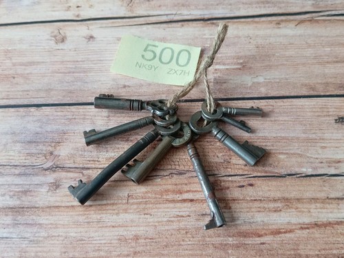 Bunch keys old vintage - bunch,