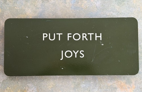 Rare vintage enamel put - rare, ‘put