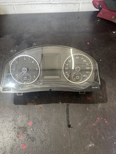 VOLKSWAGEN Tiguan  CLOCKS