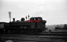 PHOTO  GWR  5700 CLASS 0-6-0PT 4666  AT ITS HOME SHED EXMOUTH JUNCTION MPD.THE N
