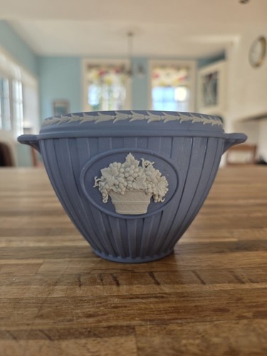 Wedgwood blue jasper - wedgwood, bowl