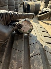 275 40 21 PIRELLI P Zero