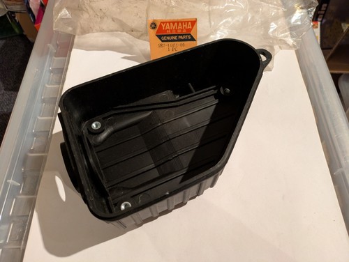 Genuine yamaha air box airbox - yamaha,