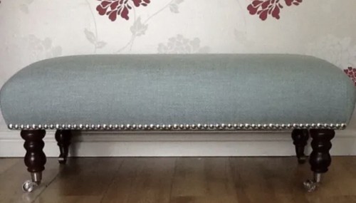 New footstool laura - in,