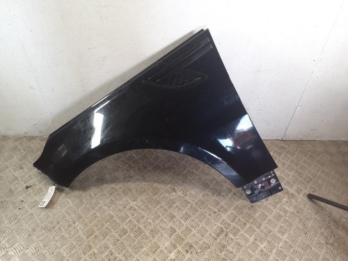 Front wing land rover range - front,