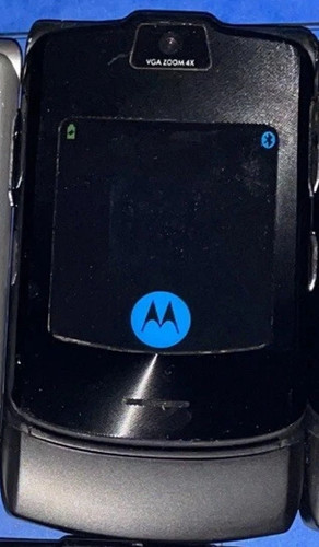 2004 motorola razr v3i - motorola,