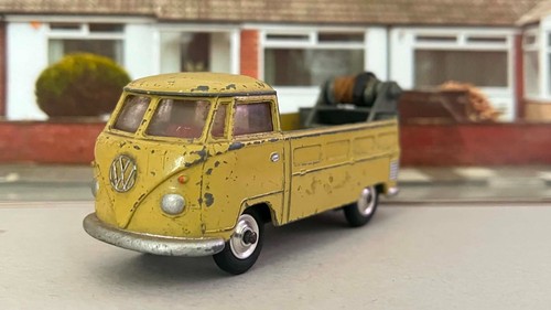Corgi toys volkswagen - 4”, vw