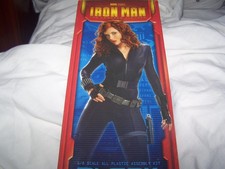 Moebius Iron Man Black Widow