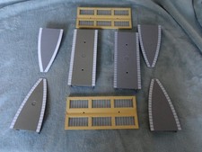 Hornby R514 Platform Canopies with complete platforms