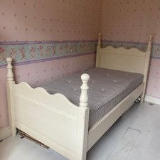 Aspace white wooden single bed