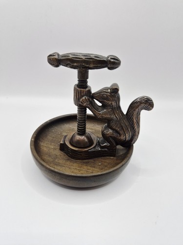 Vintage squirrel nutcracker - squirrel,