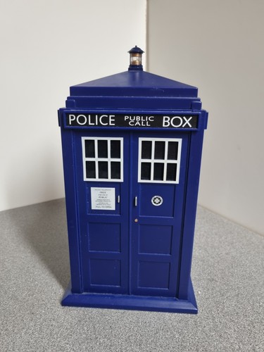 Bbc doctor who plastic tardis - who,