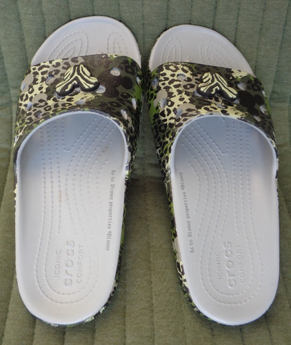 Disney crocs slider - disney,