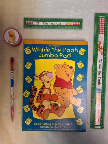 Classic winnie the pooh disney - winnie,
