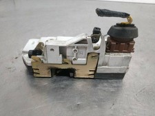 rear door lock rh PEUGEOT 406