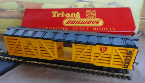 Tri ang r128 series stock - tri-ang,