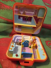 Vintage Polly Pocket Flat with