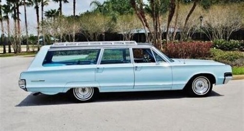 Chrysler town country indoor - chrysler,