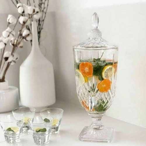 New large crystal glass - new,