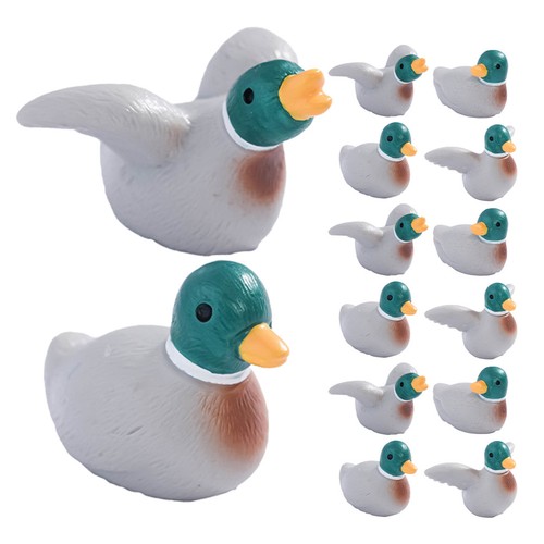 Pcs mini figurines - 20,