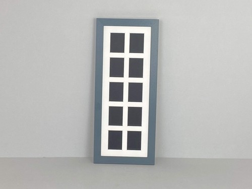 Instax mini holds - holds,