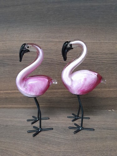 Two glass pink flamingos - two,