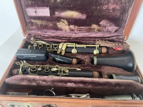 Noblet clarinet wood with - d.,