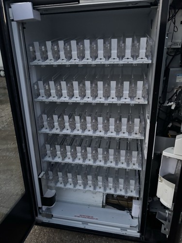Crane bevmax vending machine - bevmax,