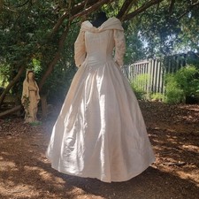 Vintage 1980s 100% SILK Princess Cinderella Ballgown Wedding Dress Fits 10 36in