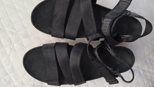 Ugg platform sandals black - platform,