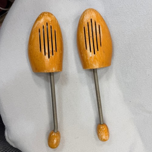 Vintage wooden shoe trees - wooden,