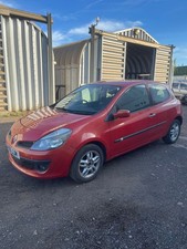 2006 RENAULT CLIO MK3 1.4 PETROL 5 SPEED MANUAL USED WHEEL NUT breaking full car