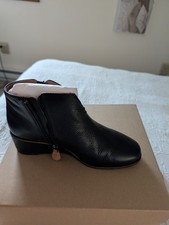 Gentle Souls by Kenneth Cole